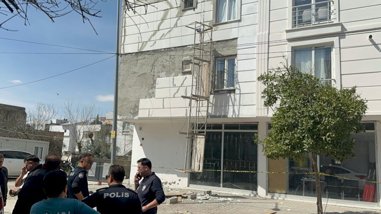 Hatları kopan iskele devrildi: 2 ağır yaralı